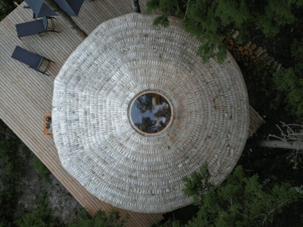 Jurta "AKIS" viena nakvynė dviems